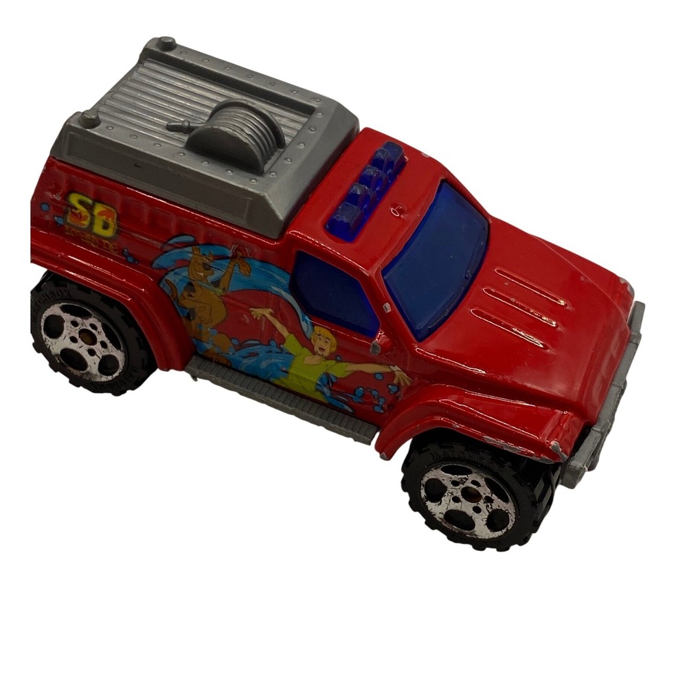 Vintage Matchbox 2003 Scooby-Doo 4x4 Fire Truck Red Die-cast Toy Car Shaggy‎